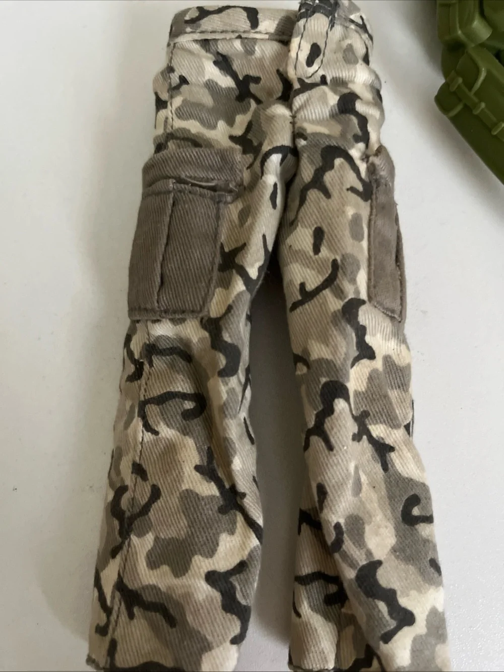 GI Joe Tactical Vest Olive Green & Brown Camo Pants 2 Piece